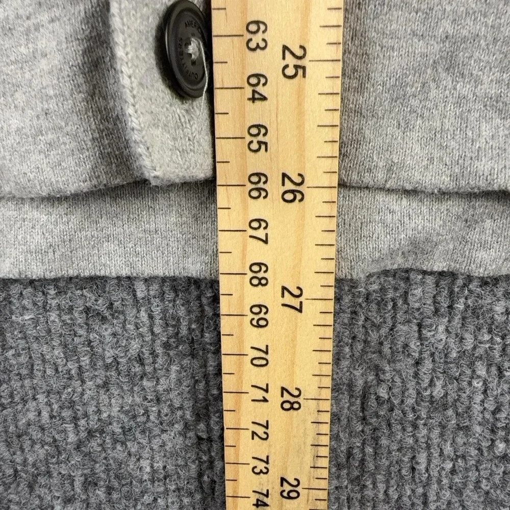 American Eagle Outfitters Sweater Mens XL Gray Button Cardigan Pockets Knit